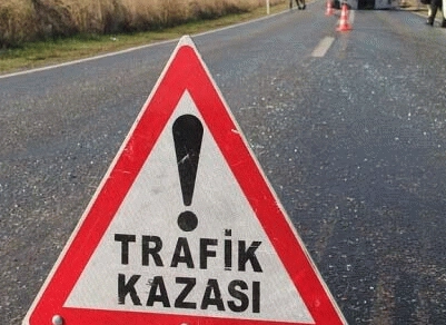 Gaziantep&rsquo;te peş peşe kazalar 4 yaralı, birinin durumu ağır