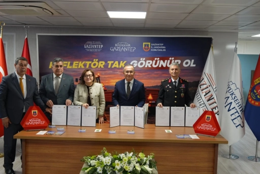 Gaziantep'te Trafik G&uuml;venliği İ&ccedil;in El Ele: Reflekt&ouml;r Tak, G&ouml;r&uuml;n&uuml;r Ol Projesi Hayata Ge&ccedil;iyor