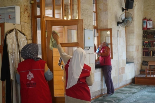 Gaziantep&rsquo;te Vakıf Eseri Camiler Kadir Gecesi ve Ramazan Bayramı&rsquo;na Hazır