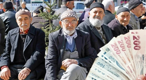 Gaziantepli Emekliler 3 Nisan&rsquo;a Kilitlendi, Zam Farkı Netleşiyor