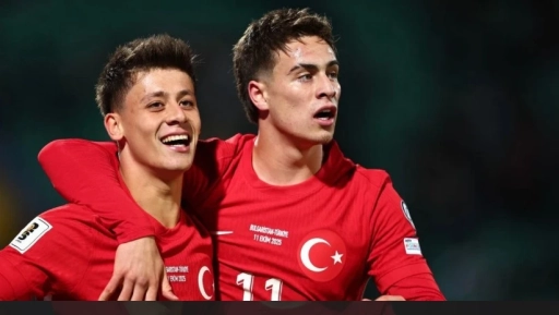 İki Genç Yıldız Dünyaya Açılıyor