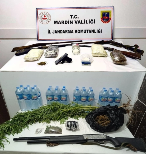 Jandarmadan Uyuşturucu Tacirlerine Darbe