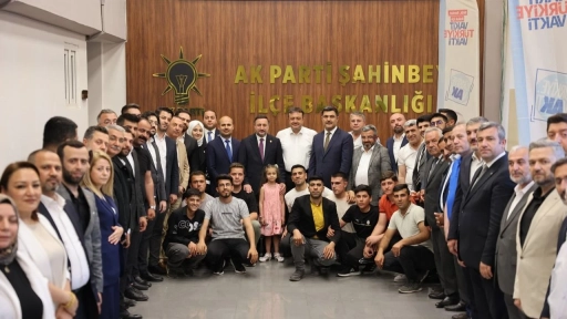 Karayel, Gaziantep’in Altını Üstüne Getirdi