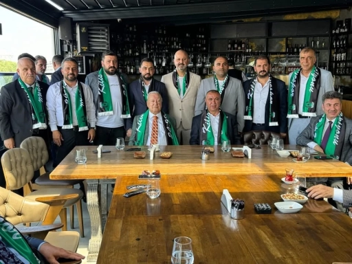 Kilis Belediyespor Yönetimi’nden Yaşar Aktürk’e Ziyaret İstanbul’daki Buluşmada Destek Mesajı Verildi