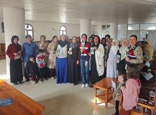 Mardin&rsquo;de Anneler Uyuşturucuyla M&uuml;cadelede Bilin&ccedil;lendirildi