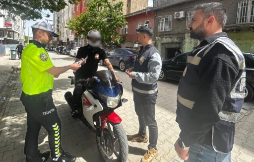 Mardin'de Emniyet Motosiklet ve Motorlu Bisiklet Denetimi