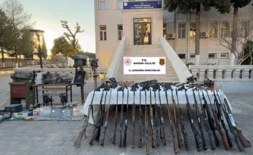 Mardin'de Jandarma’dan Yasa Dışı Silah İmalathanesine Baskın.