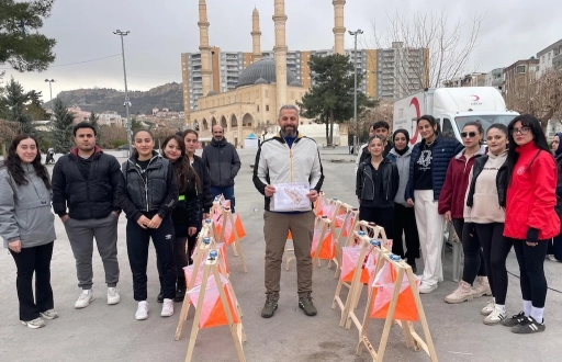 Mardin&rsquo;de Oryantiring Heyecanı: 20 &Ouml;ğrenci Osmaniye&rsquo;de B&ouml;lge Finallerine Gidecek