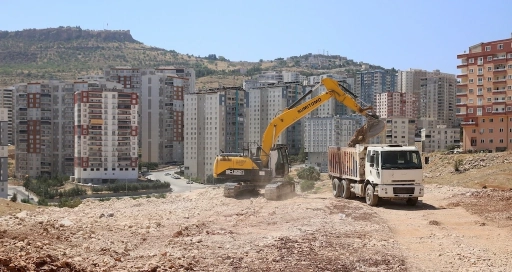 Mardin'de Vali Ozan Caddesi’ne Alternatif Yol İçin Çalışması