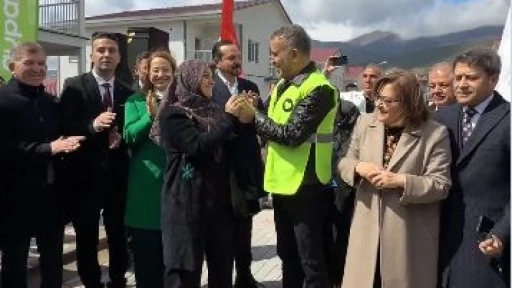 Nurdağı&rsquo;nda Ahbap Konutları Depremzedelere Teslim Edildi