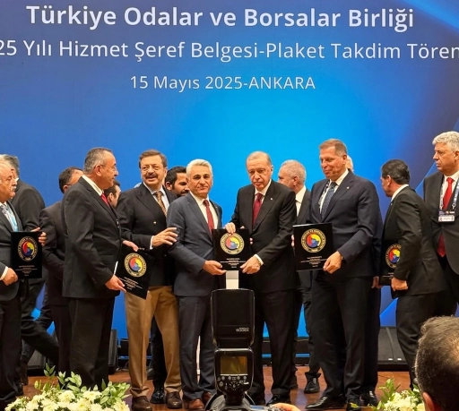 Nusaybin Ticaret Borsası Başkanı Aktaş'a, Cumhurbaşkanı Erdoğan'dan Hizmet Şeref Belgesi