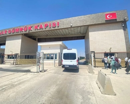 &Ouml;nc&uuml;pınar Sınır Kapısı&rsquo;nda Yeni D&ouml;nem, Yolculara Muafiyet Hakkı Tanındı