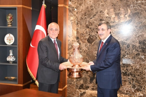 OSB’de en yetkililerle en etkili toplantı. Acil tedbir alınmazsa durum sıkıntılı!..