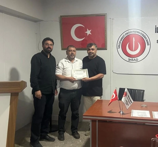 PKK'nin Fesih Açiklamasi İHSAD’da Masaya Yatirildi