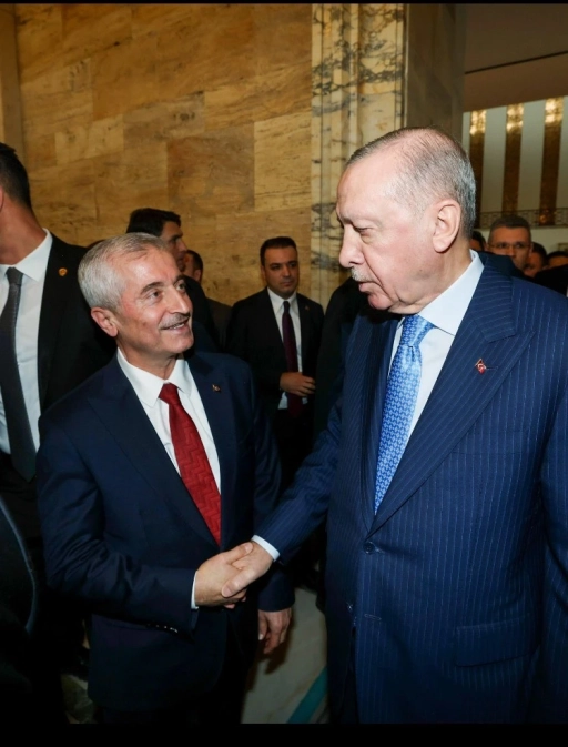 Şahinbey Belediye Başkanı Mehmet Tahmazoğlu, AK Parti Grup Toplantısı Sonrası Cumhurbaşkanı Erdoğan ile Bir Araya Geldi