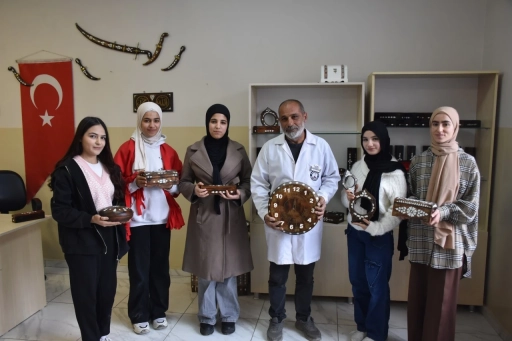 Sedef İşlemeciliği Şahinbey&rsquo;de Yeniden Hayat Buluyor