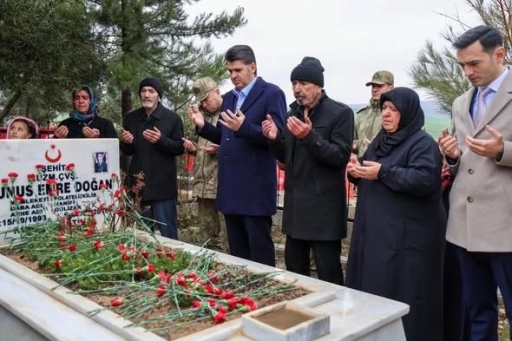 Şehit Yunus Emre Doğan Kabri Başında Dualarla Anıldı