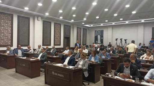 Şehitkamil Meclisinde Denetim Komisyonu krizi! Mecliste sinirler gerildi