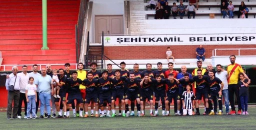 ŞEHREK&Uuml;ST&Uuml;SPOR S&Uuml;PER AMAT&Ouml;R LİGİNDE