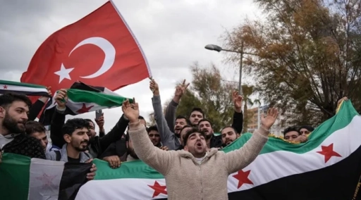 Suriye&rsquo;ye T&uuml;rkiye m&uuml;hr&uuml;! Yeni sayfayı Ankara-Şam birlikte a&ccedil;ıyor