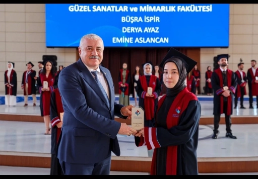 TBMM Meclis İdari Amiri Sermet Atay, Hasan Kalyoncu Üniversitesi Mezuniyet Törenine Katıldı