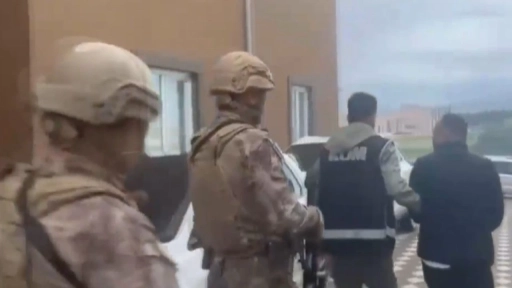 Tefecilere Gaziantep ve Kahramanmaraş merkezli operasyon! 13 şüpheli yakalandı