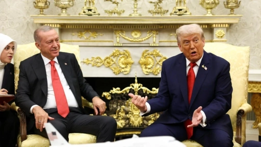 Trump&rsquo;tan Erdoğan&rsquo;a &Ouml;vg&uuml;: &Ccedil;ok Saygın ve G&uuml;&ccedil;l&uuml; Bir Lider