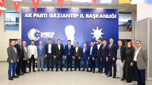 Ulaştırma ve altyapı yatırımları AK Parti Gaziantep’te konuşuldu