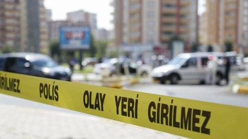 Ünlü Dondurmacıya Saldıranlar Polisten Kaçamadı